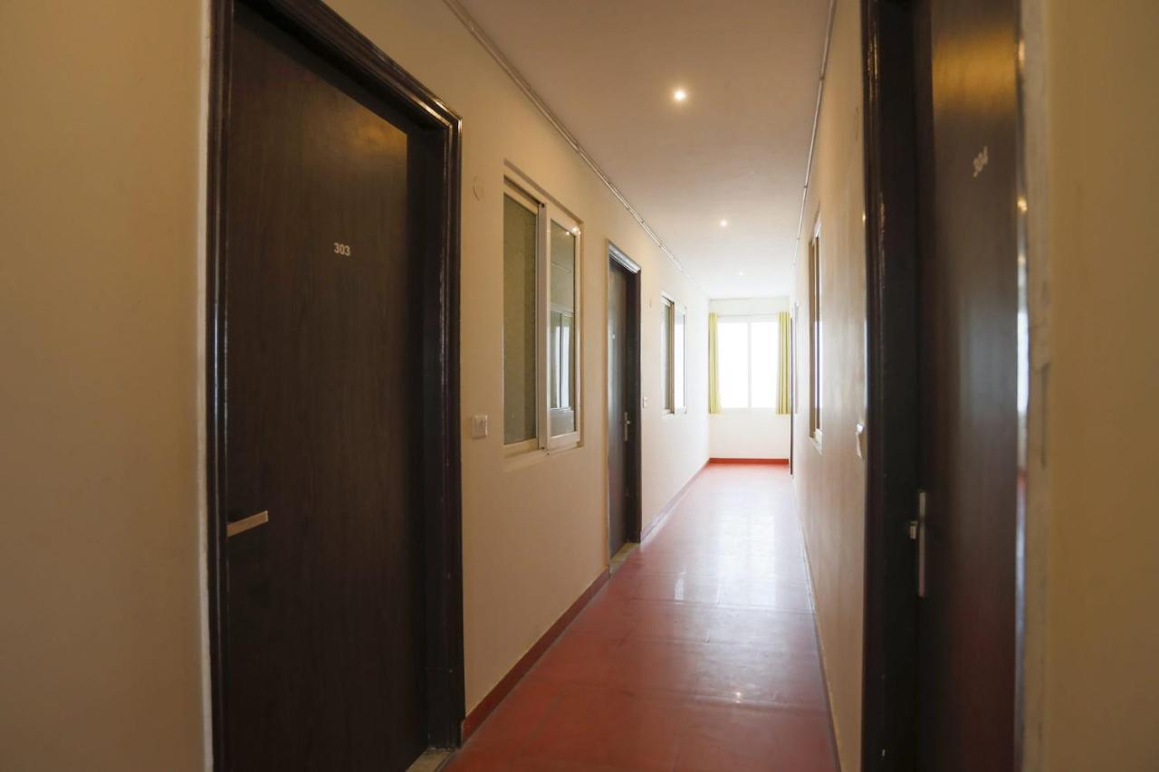 Hotel O Jsb Hotel Faridabad Bagian luar foto