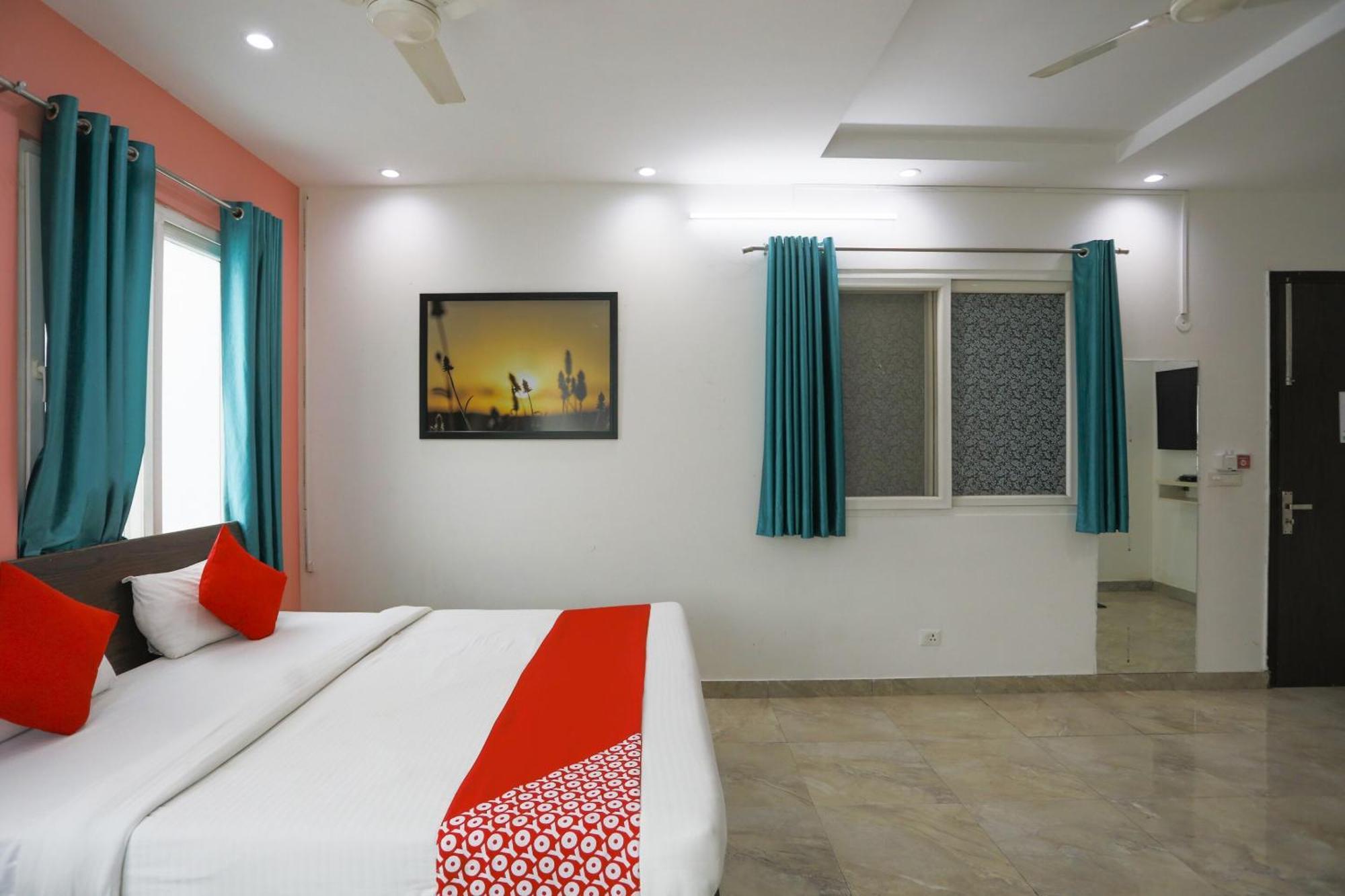 Hotel O Jsb Hotel Faridabad Bagian luar foto